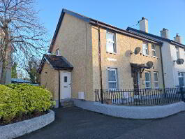 Photograph 1, 11B Fleet Street