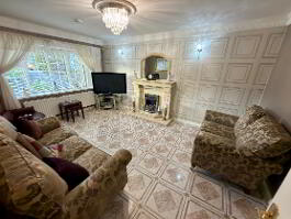 Photo 3 of 101 Templegrove, Cityside, L’derry