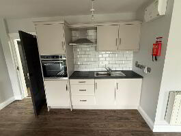 Photo 25 of 18 Northland Row, Dungannon