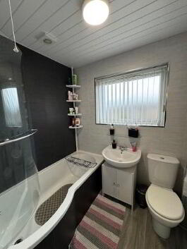 Photo 14 of  23 Windsor Walk, Whitehead