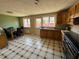 Photo 7 of  6 Willowvale Grove , Islandmagee