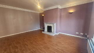 Photo 2 of 22 Hawthorn Hill, Portadown