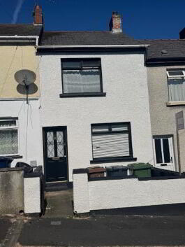 Photo 2 of 15 Albert Avenue , Lurgan