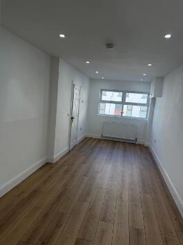 Photo 5 of 22 Dromore Street, Rathfriland , Newry