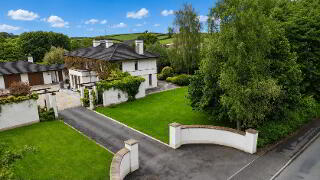 Photograph 1, 8 Ballynahatty Road