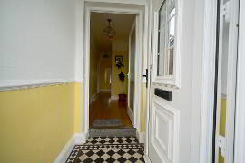 Photo 3 of Centre-Ville Cottage 8 Park Lane, Newcastle