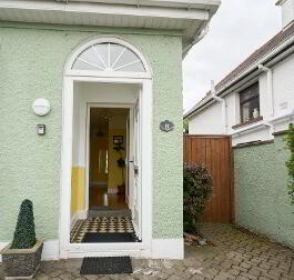 Photo 4 of Centre-Ville Cottage 8 Park Lane, Newcastle