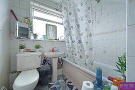 Photo 15 of 32 Cunninghams Lane, Dungannon