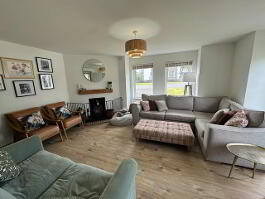 Photo 4 of  5 Leafield Gardens, Ballycarry