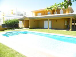Photo 27 of Luxury 5 Bed / 4 Bath Villa, Albufeira.  From, Portugal