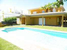 Photograph 1, Luxury 5 Bed / 4 Bath Villa