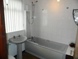 Photo 8 of 40 Laharna Avenue, Larne