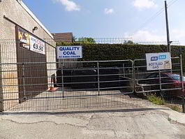 Photograph 1, Tracey's Garage And Shop 53...