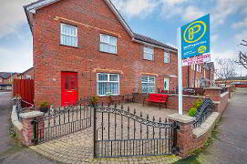 Photo 1 of 150 Ainsworth Avenue, Belfast