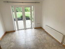 Photo 3 of 18 Glencraig Manor, Antrim