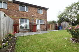 Photograph 1, 27 Cronstown Cottage Avenue