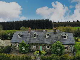 Photograph 1, 18 Letterbin Road, Newtowns...