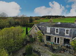 Photograph 1, 18 Letterbin Road, Newtowns...