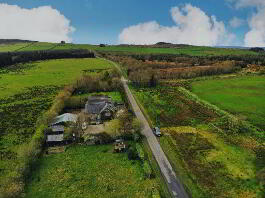 Photograph 1, 18 Letterbin Road, Newtowns...