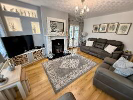Photo 3 of 22 Cranford Crescent, Lisnagelvin, L’derry