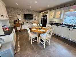 Photo 7 of 22 Cranford Crescent, Lisnagelvin, L’derry