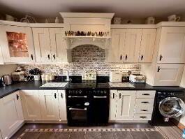 Photo 8 of 22 Cranford Crescent, Lisnagelvin, L’derry