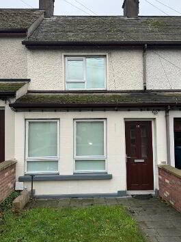 Photo 2 of 12 Oaks Road, Dungannon